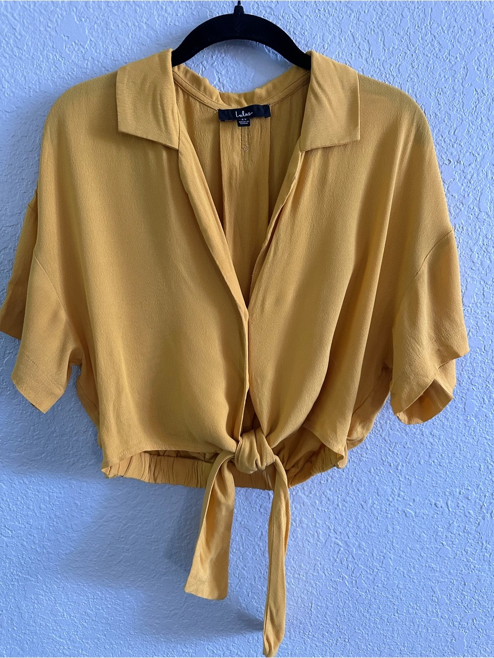 Lulus Mustard Yellow Tie Front Cropped Blouse XS Collared Short Sleeve Top